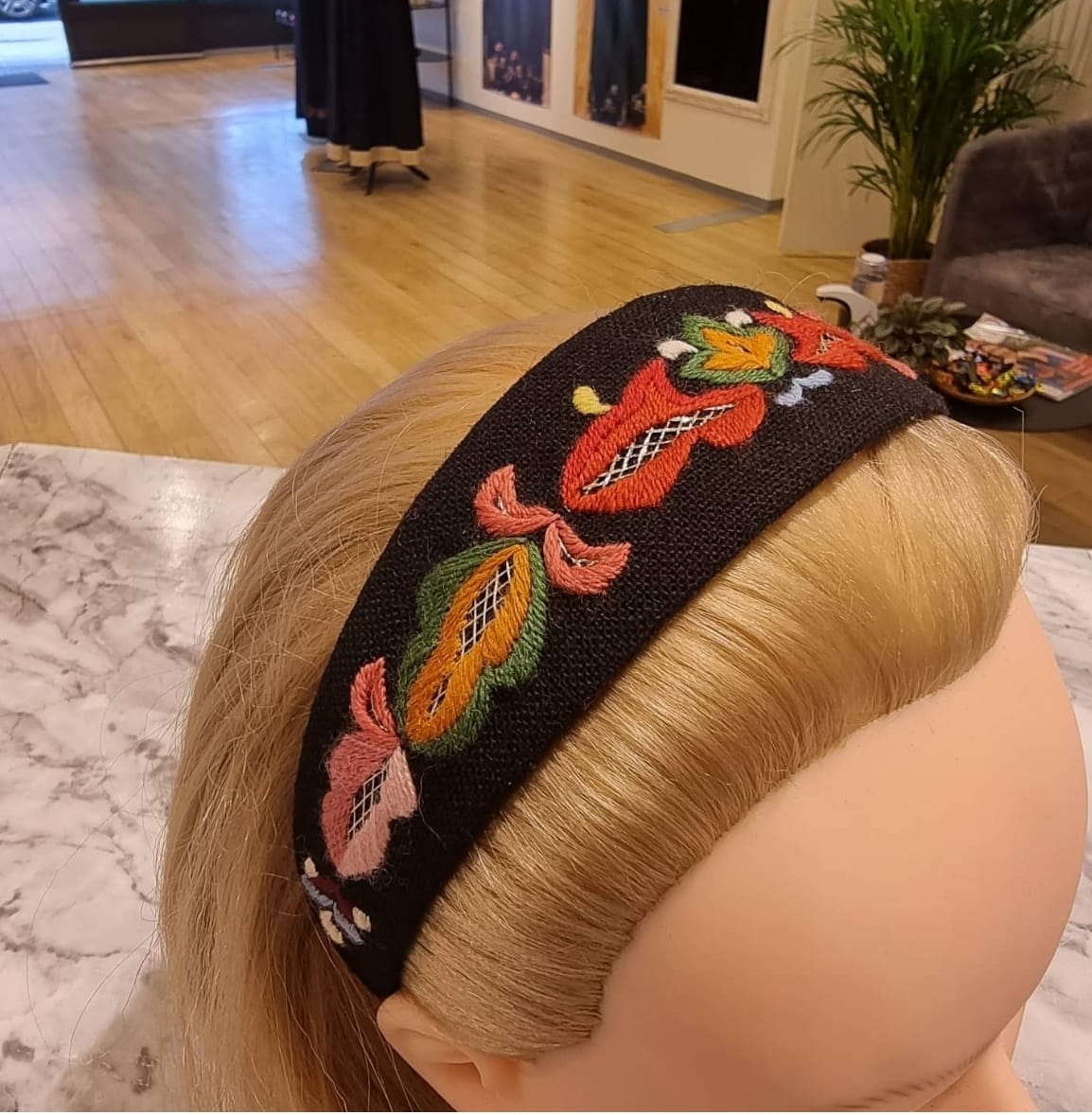 Hårbøyle - Ørskog Bunad (Sunnmørsbunad)