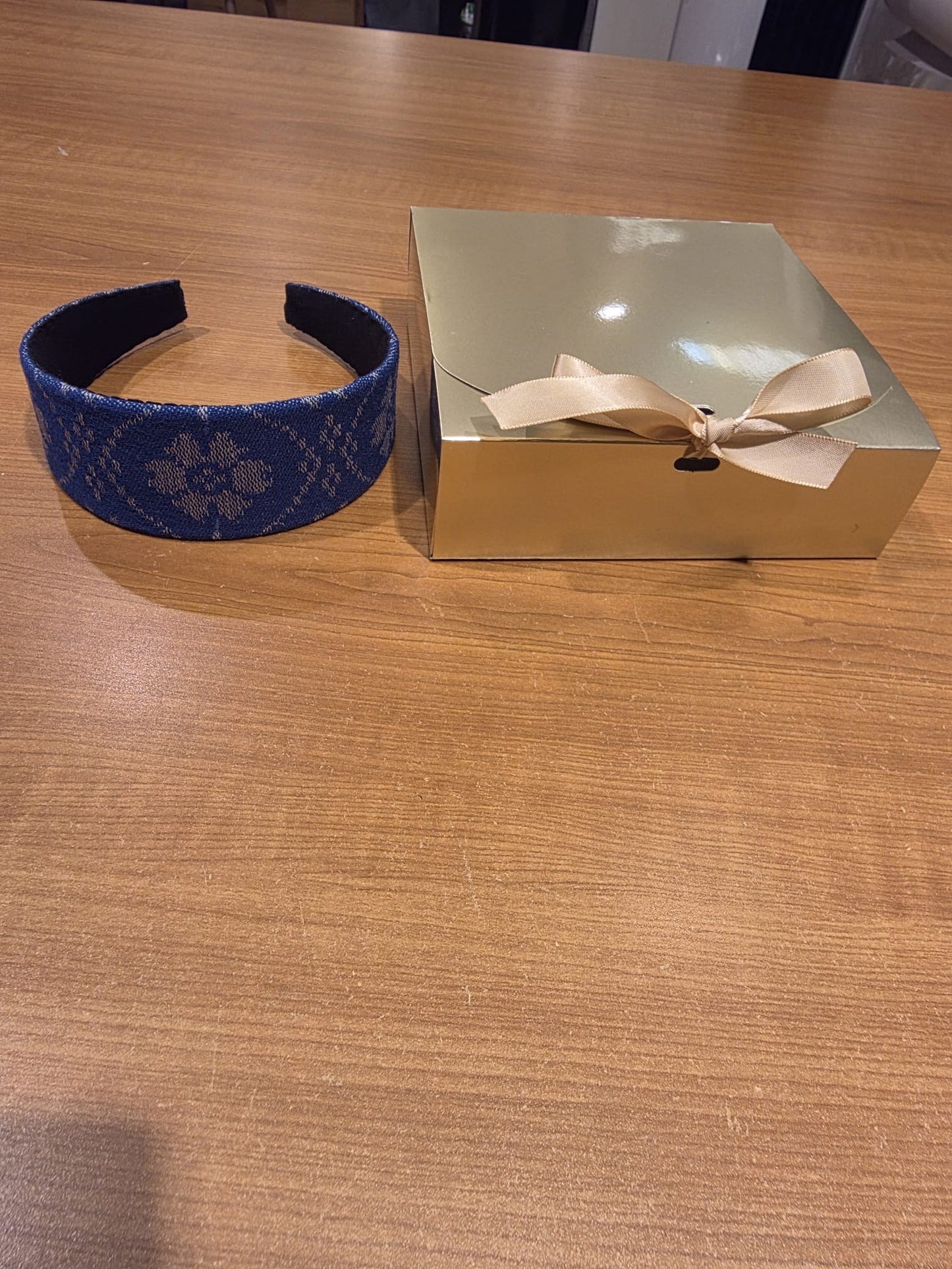 Gull Gaveeske - Perfekt til hårbøyle og slips