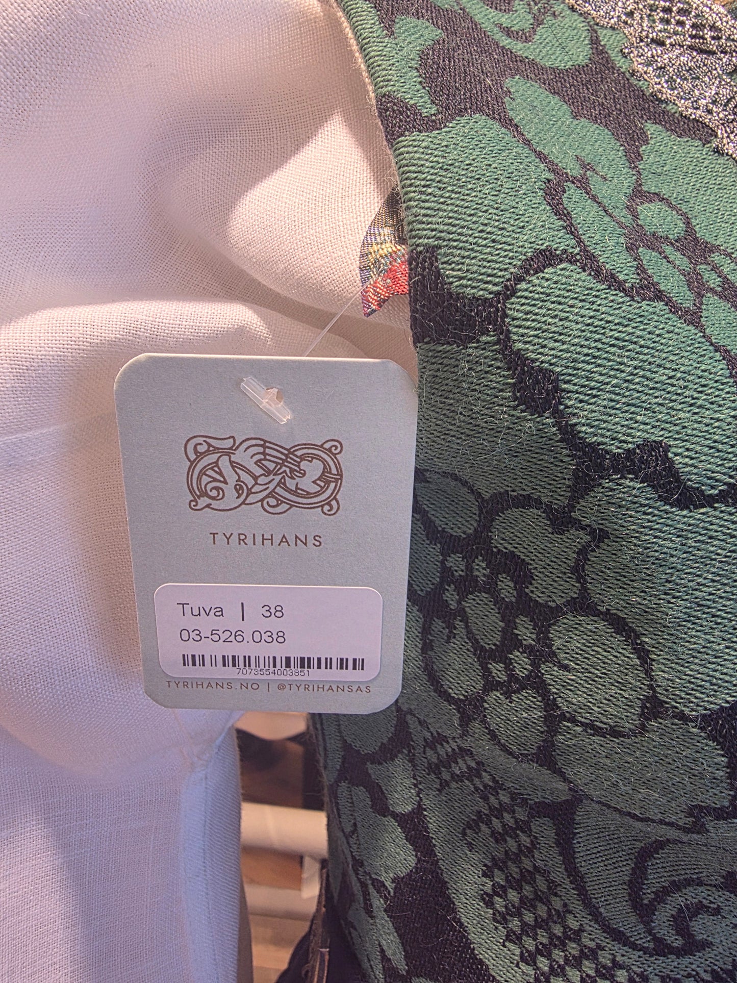 Silkeskjerf (Tuva 03-526.038)