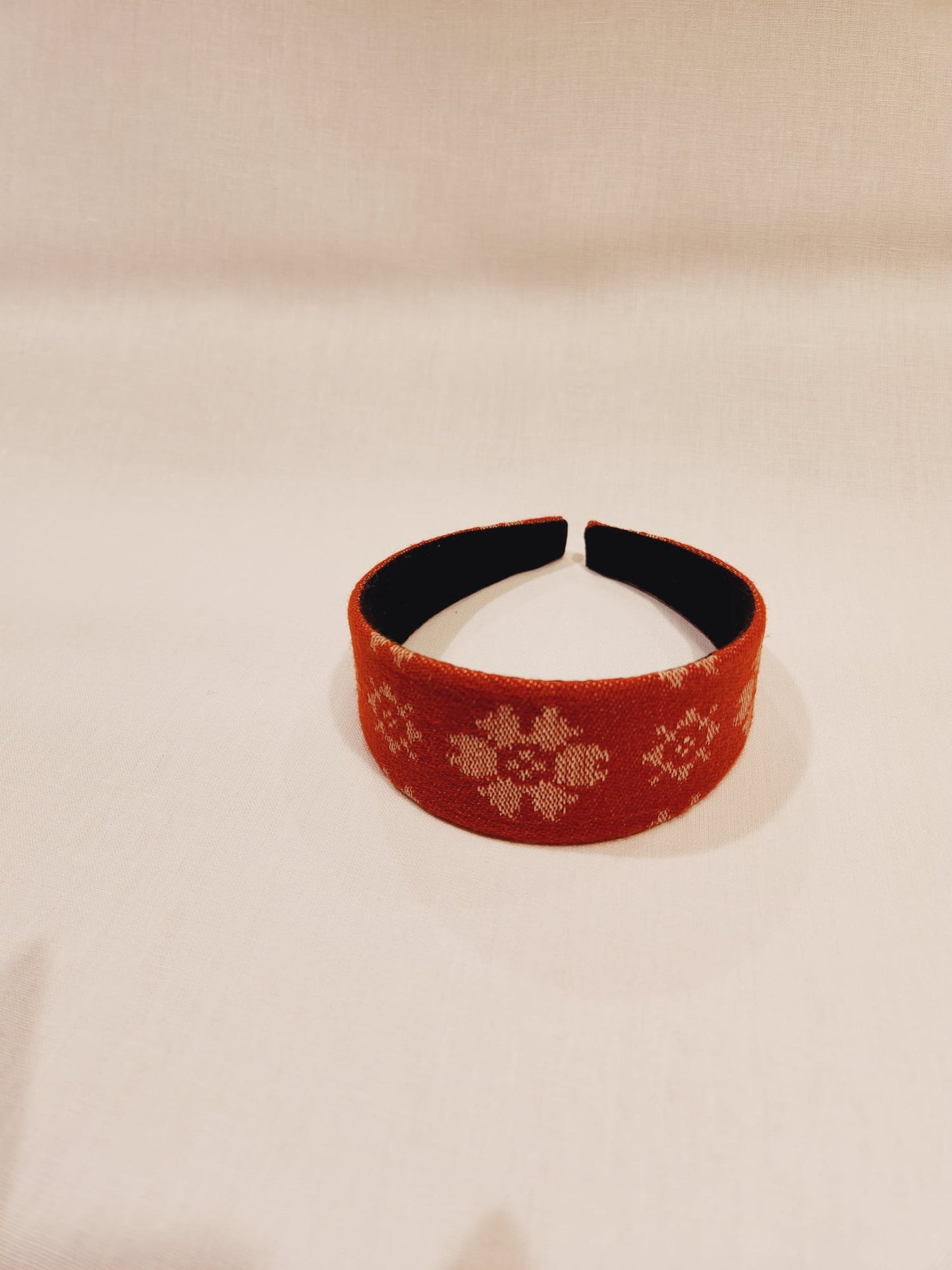 Hårbøyle - Trønderbunad (enkel rose)