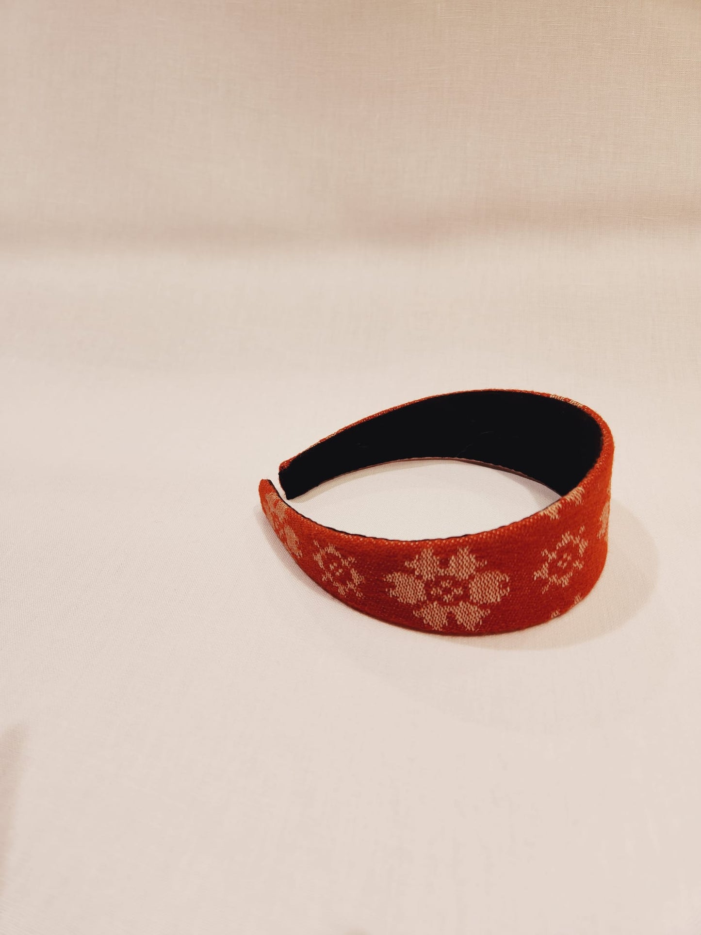 Hårbøyle - Trønderbunad (enkel rose)