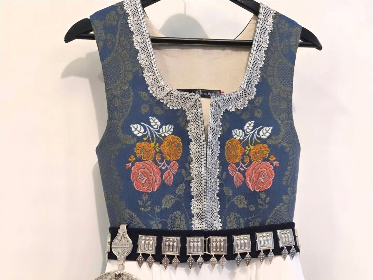 Vest - Nordmørsbunad (Kalemank)
